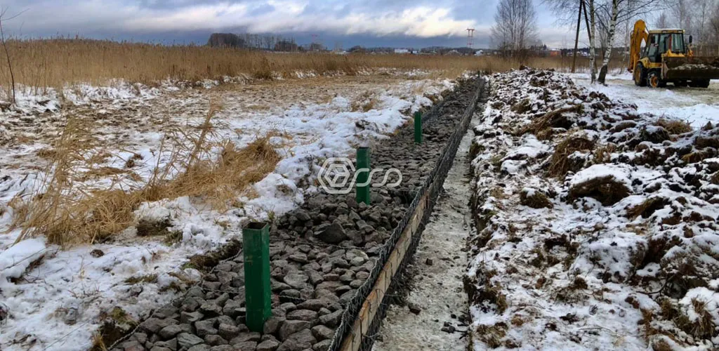 Этап устройства подпорной стенки 13